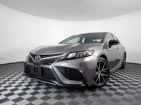 Photos of 2022 Toyota Camry SE for sale in Logan, OH at Don Wood Chevrolet