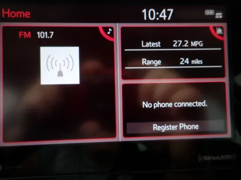 More photos of 2022 Toyota Camry SE at Don Wood Chevrolet, OH