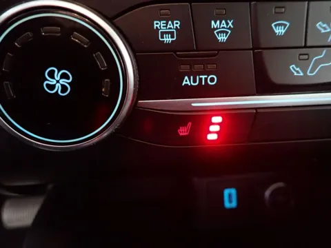 More photos of 2020 Ford Escape SE at Don Wood Chevrolet, OH