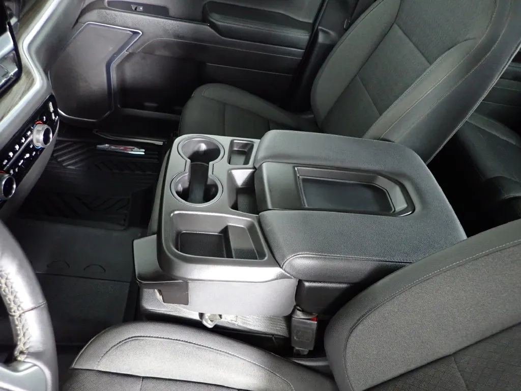 Chevrolet Silverado photo 30