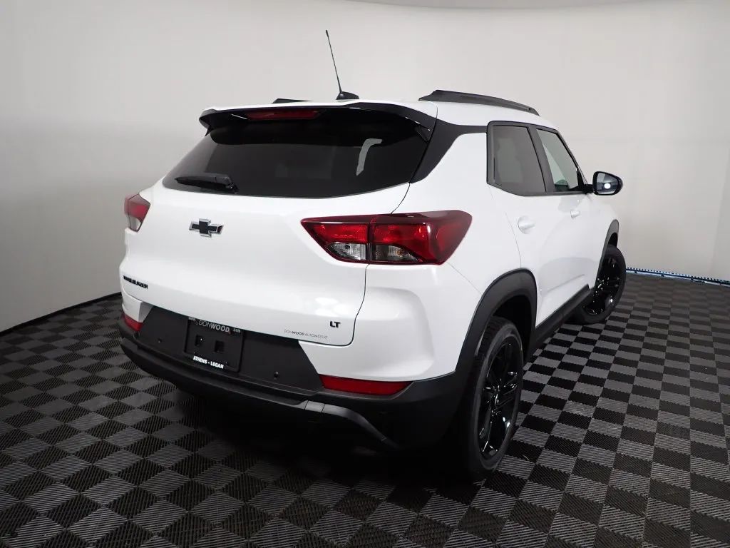 Chevrolet Trailblazer photo 14