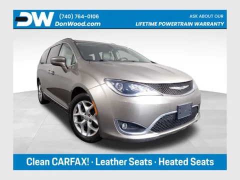Silver 2017 Chrysler Pacifica Touring L for sale in Logan, OH