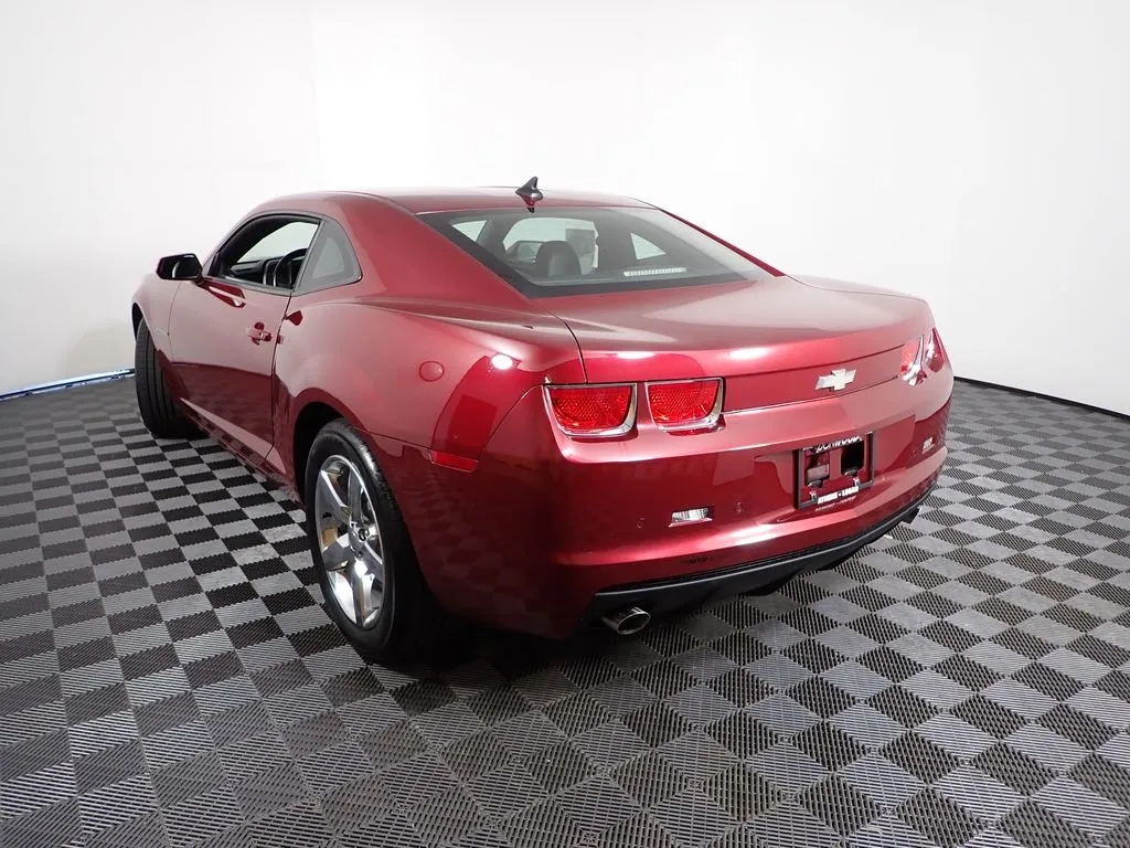 2010 Chevrolet Camaro 2LT - Photo 13