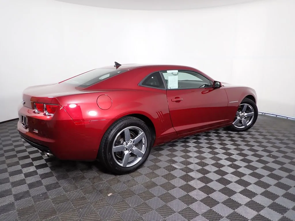 2010 Chevrolet Camaro 2LT - Photo 18