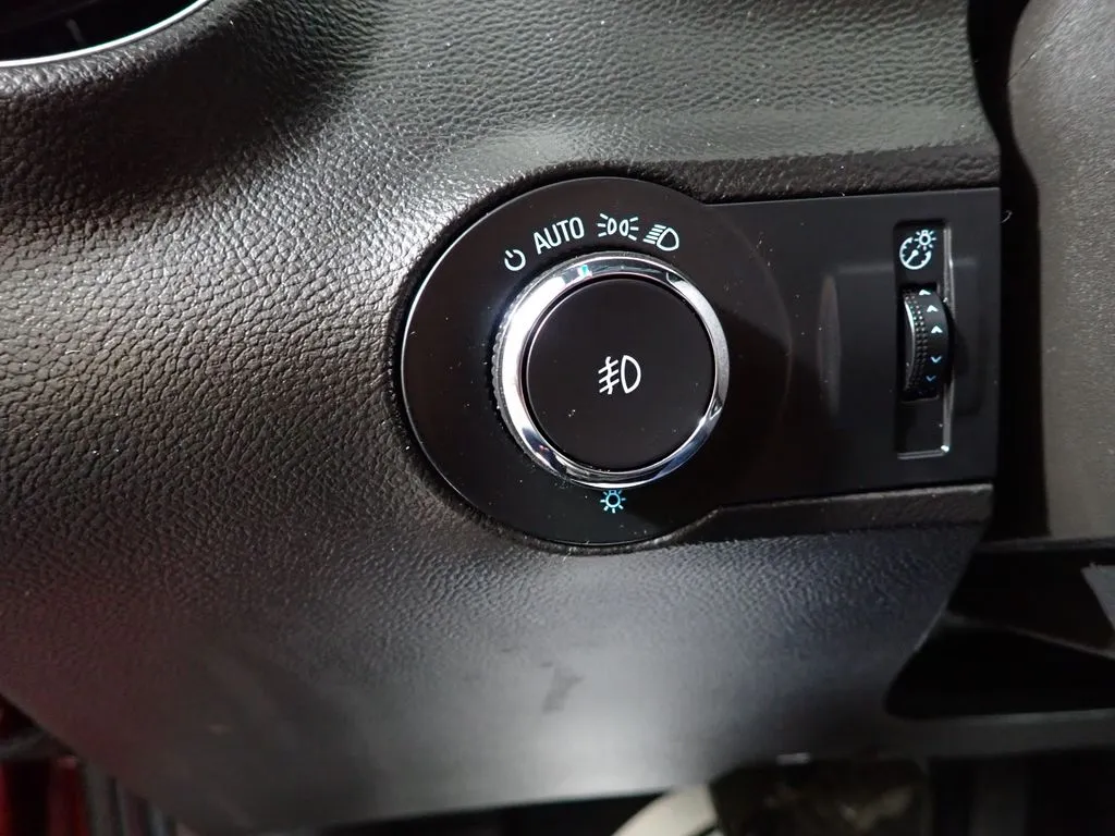2010 Chevrolet Camaro 2LT - Photo 24
