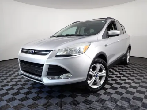 Photos of 2016 Ford Escape SE for sale in Logan, OH at Don Wood Chevrolet