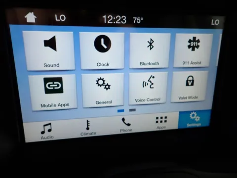 Another view of 2016 Ford Escape SE for sale in Logan, OH at Don Wood Chevrolet