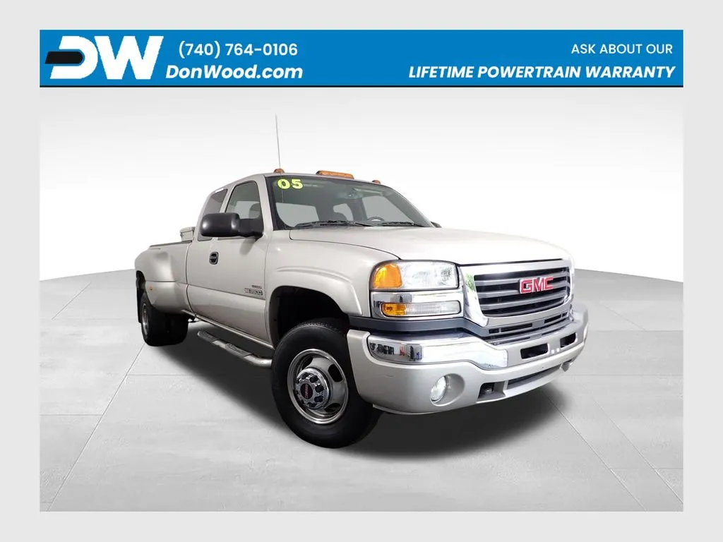 Silver 2005 GMC Sierra 3500 SLE for sale in Logan, OH