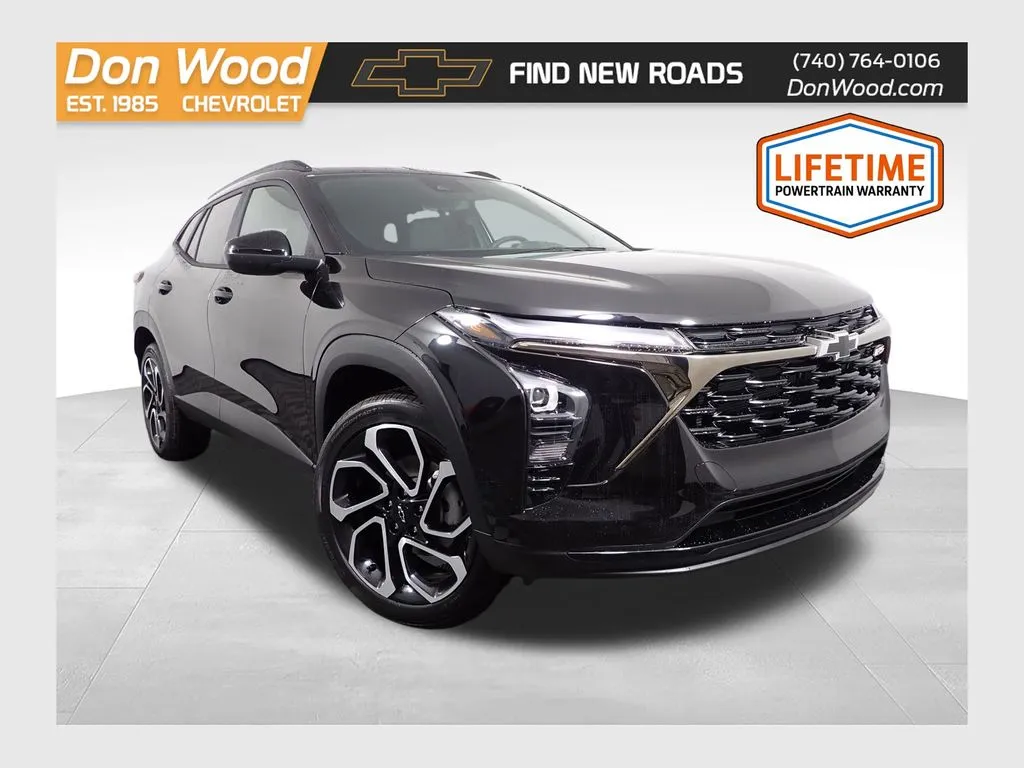 Black 2026 Chevrolet Trax 2RS for sale in Logan, OH