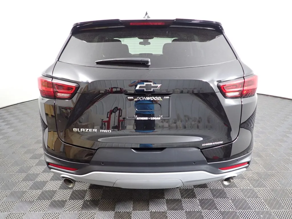 Chevrolet Blazer photo 14