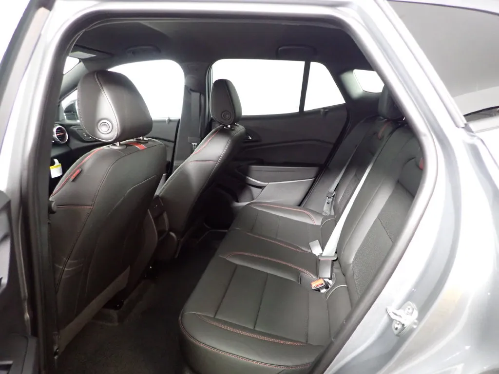 Chevrolet Trax photo 32