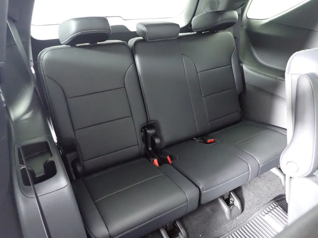 Chevrolet Traverse photo 38