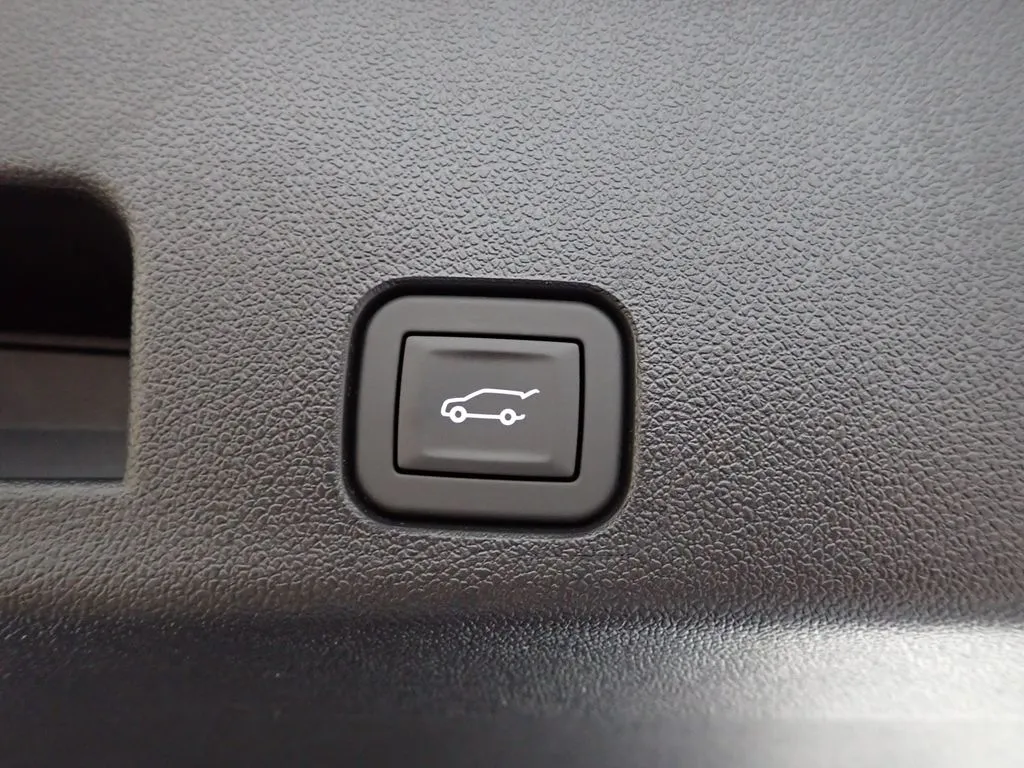 Chevrolet Traverse photo 18