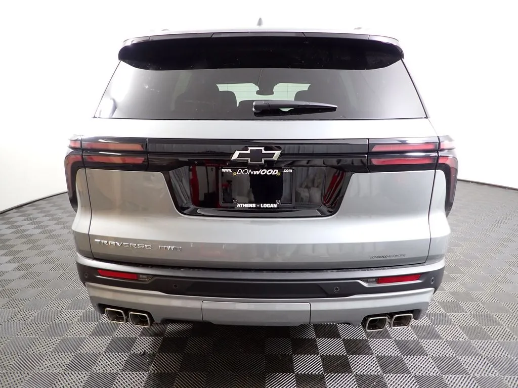 Chevrolet Traverse photo 15
