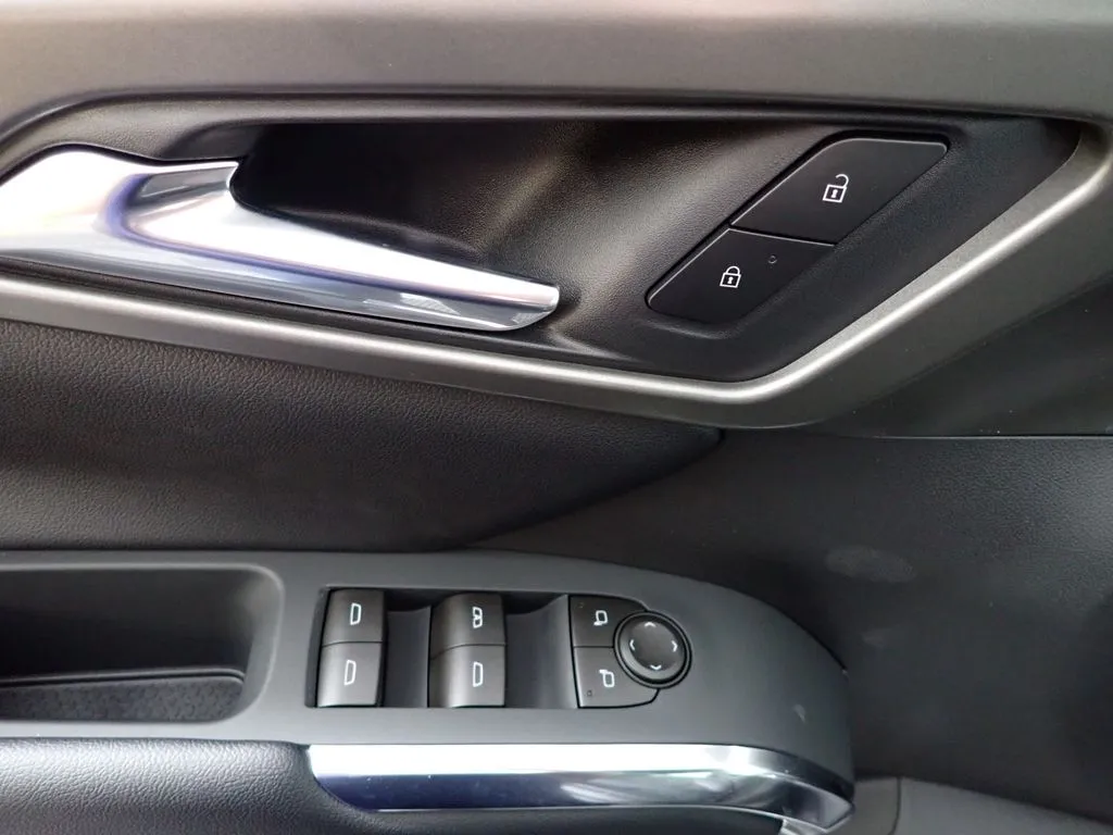 Chevrolet Traverse photo 22