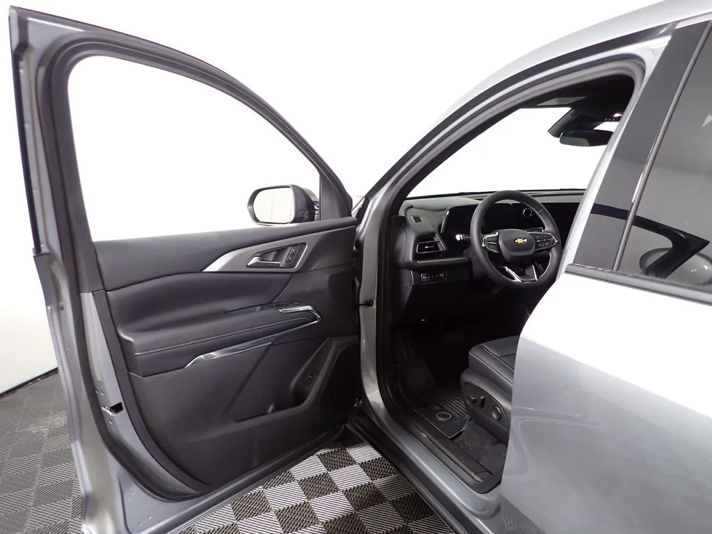 Chevrolet Traverse photo 21