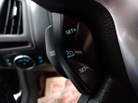 More photos of 2014 Ford Focus SE at Don Wood Chevrolet, OH