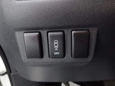 More photos of 2011 Nissan Titan SV at Don Wood Chevrolet, OH