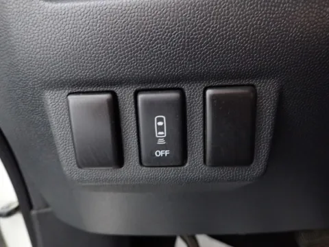 More photos of 2011 Nissan Titan SV at Don Wood Chevrolet, OH