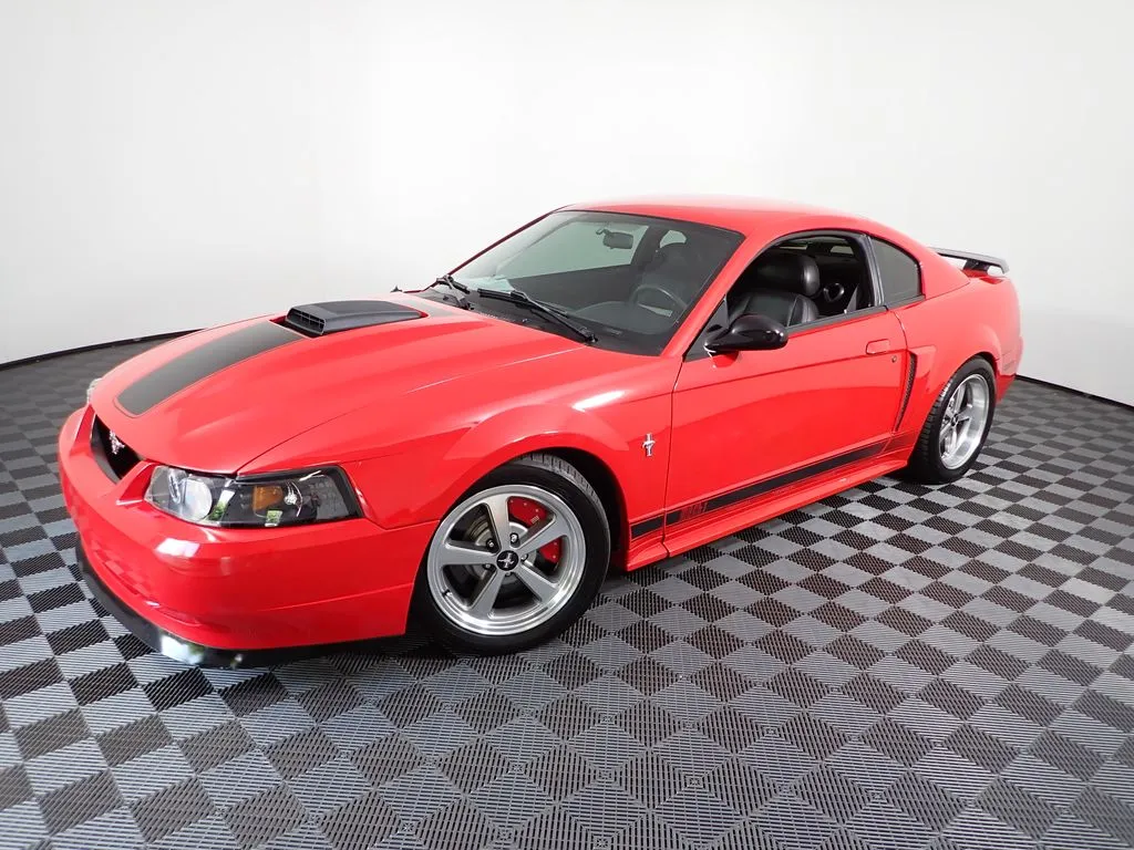 Ford Mustang photo 8