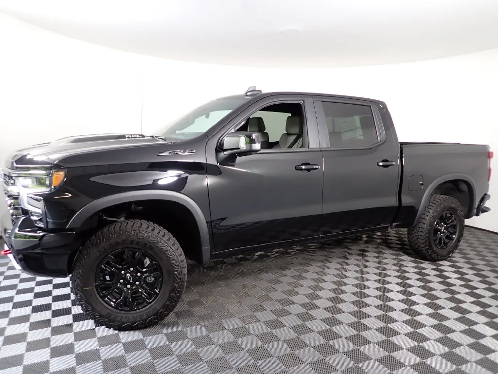 Chevrolet Silverado photo 12