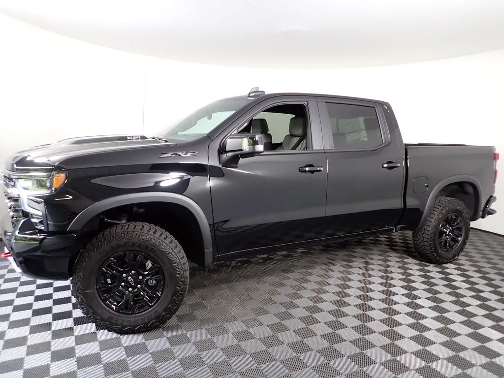 2026 Chevrolet Silverado 1500 ZR2 - Photo 12
