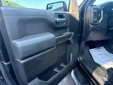 More photos of 2019 Chevrolet Silverado 1500 LT Trail Boss at Don Wood Chevrolet, OH