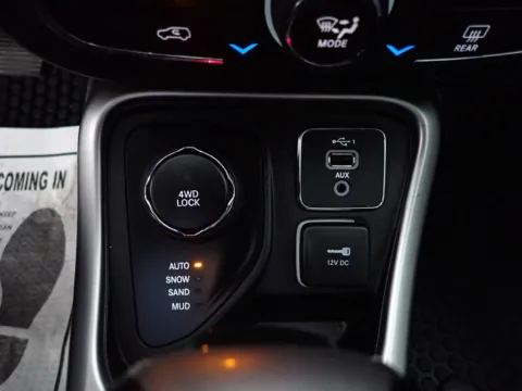 More photos of 2019 Jeep Compass Latitude at Don Wood Chevrolet, OH