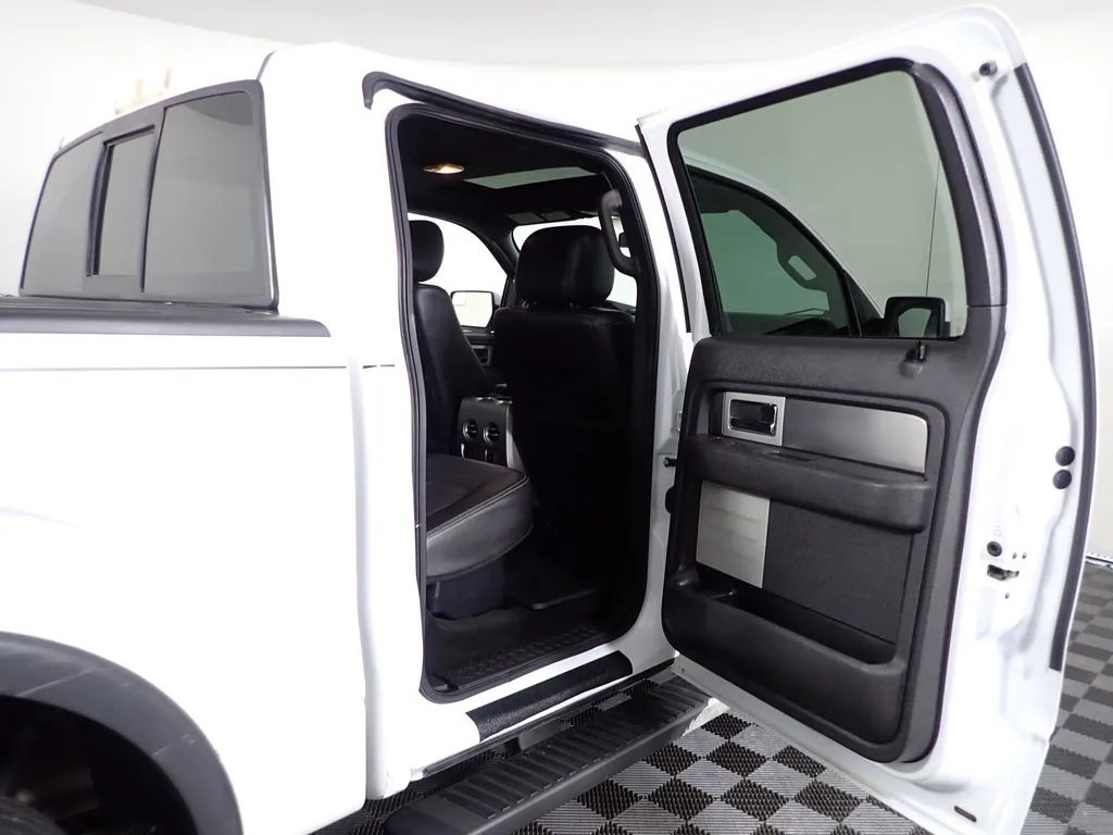 Ford F-150 photo 29
