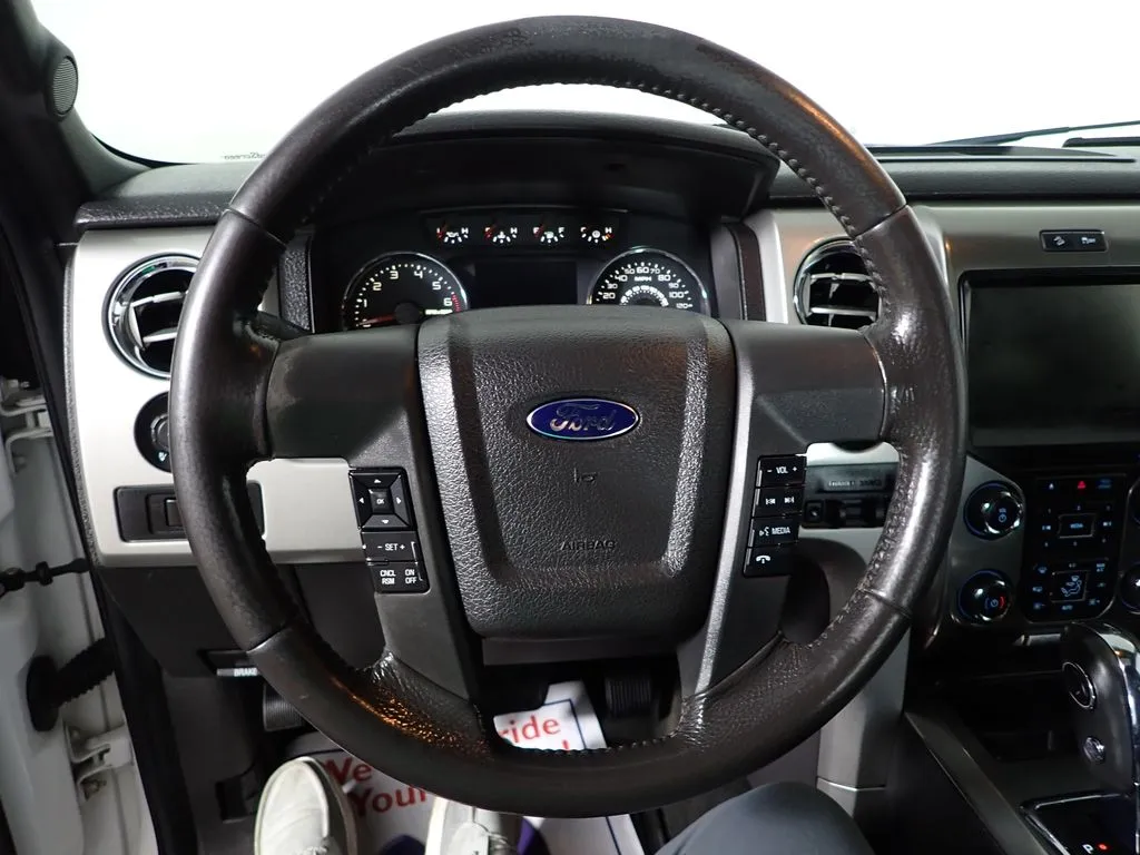 Ford F-150 photo 22