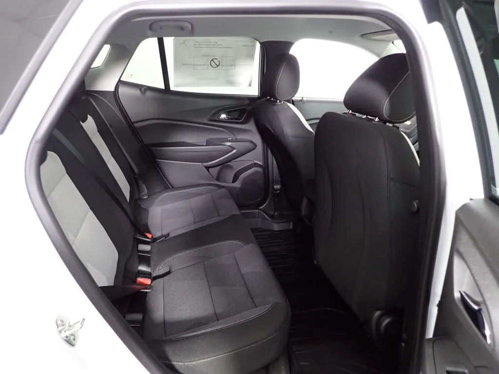 2026 Chevrolet Trax LS - Photo 33