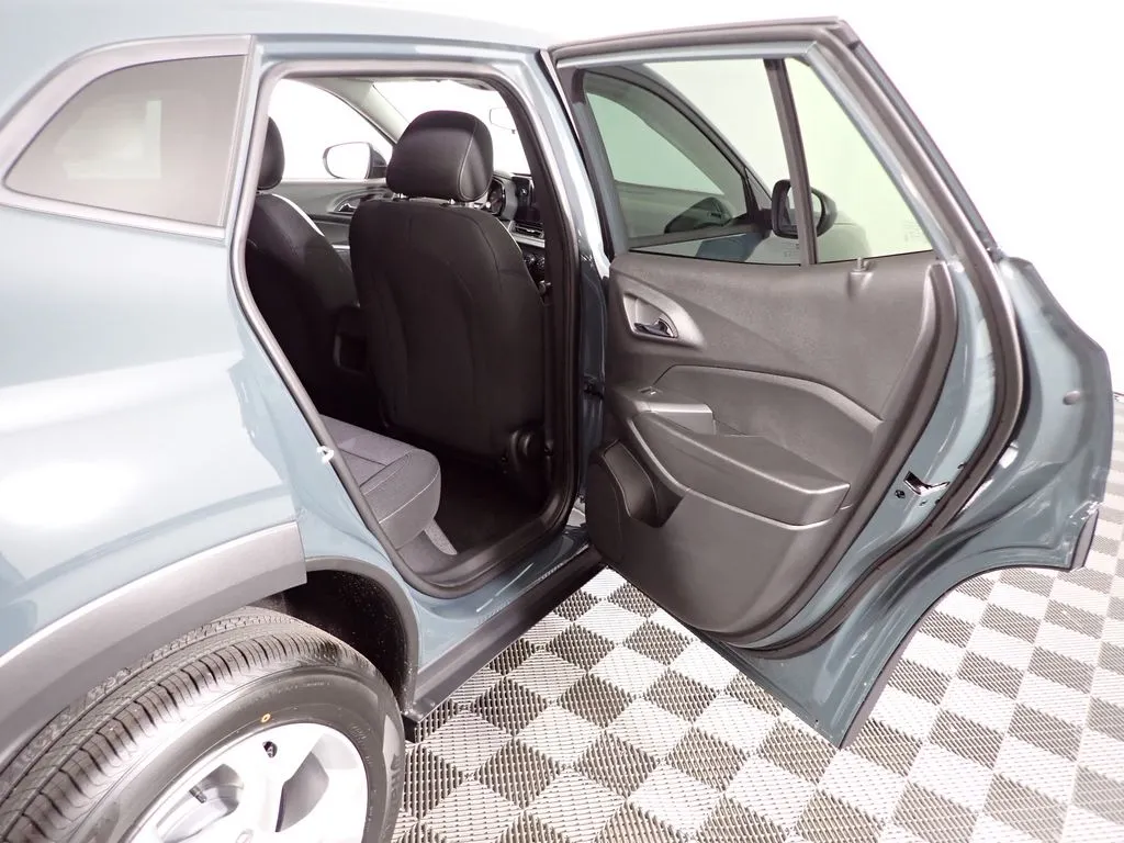 2026 Chevrolet Trax LS - Photo 32