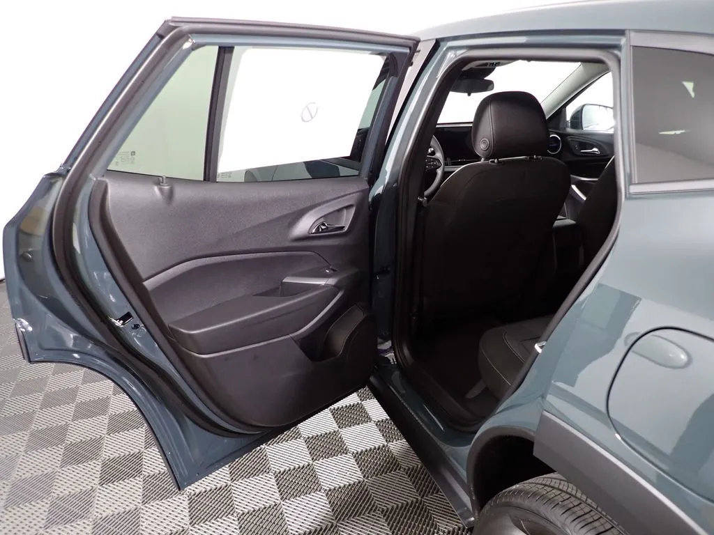 2026 Chevrolet Trax LS - Photo 30