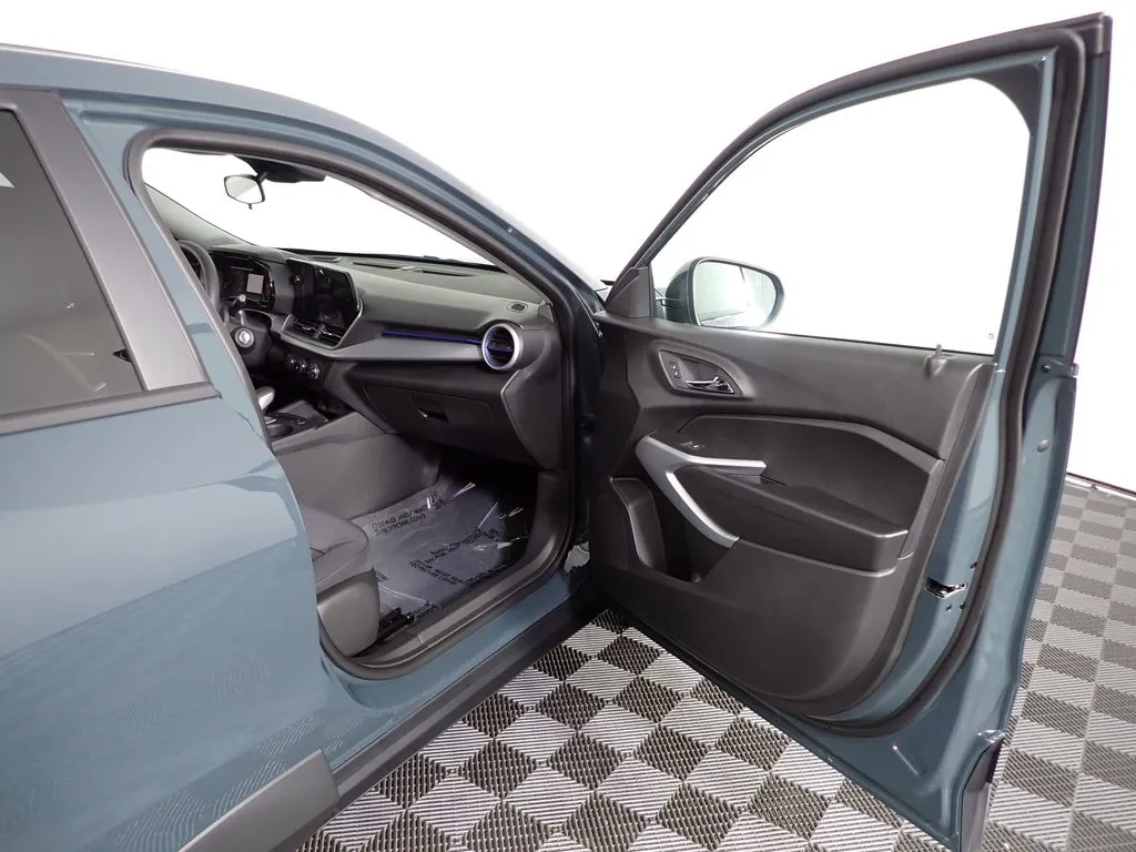 2026 Chevrolet Trax LS - Photo 34