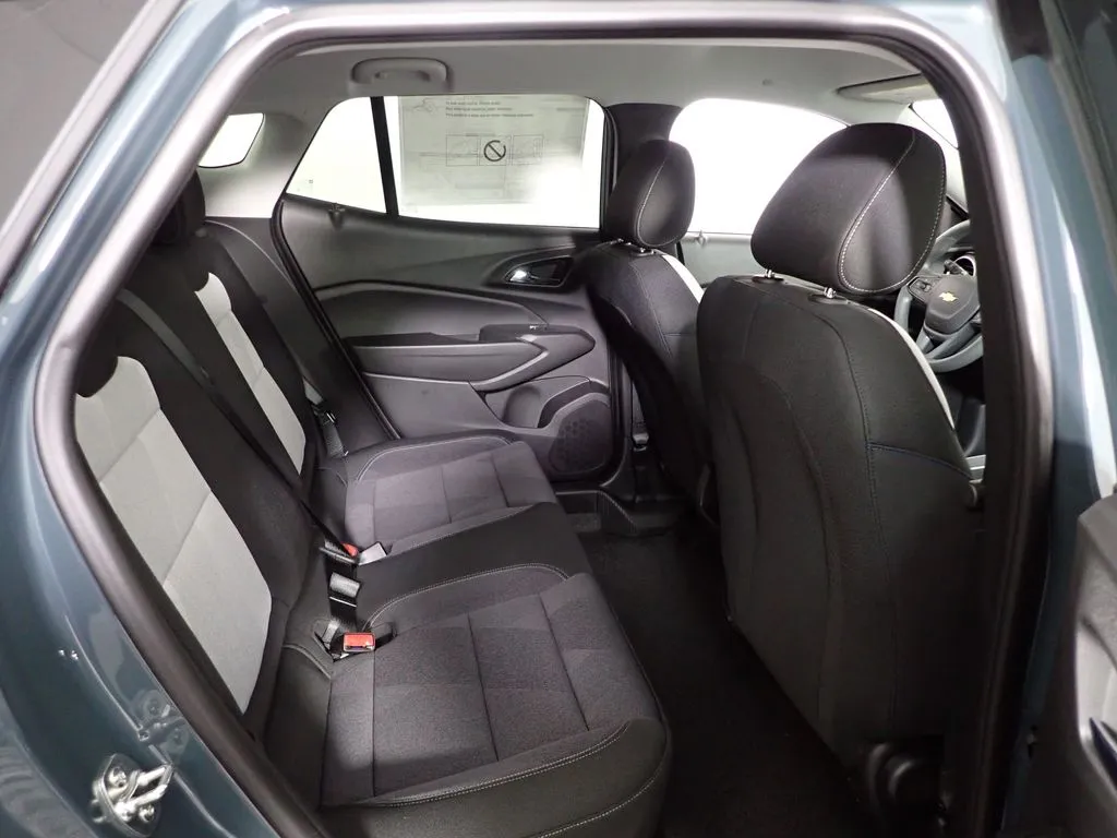 2026 Chevrolet Trax LS - Photo 33