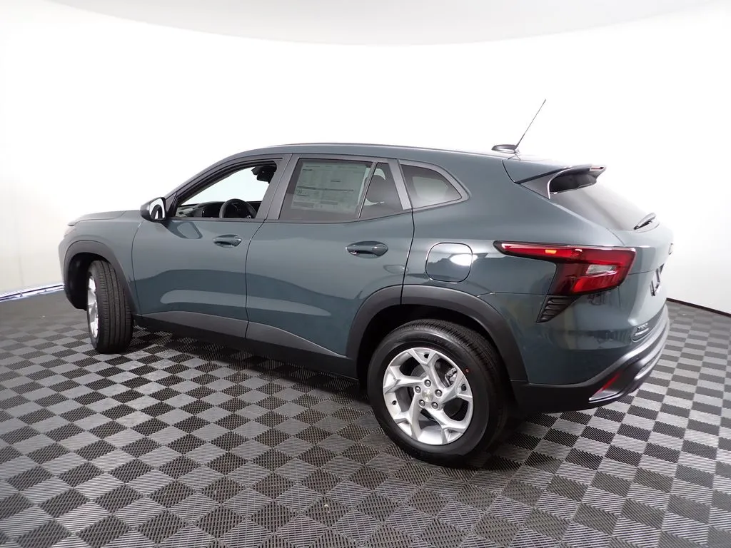 2026 Chevrolet Trax LS - Photo 11
