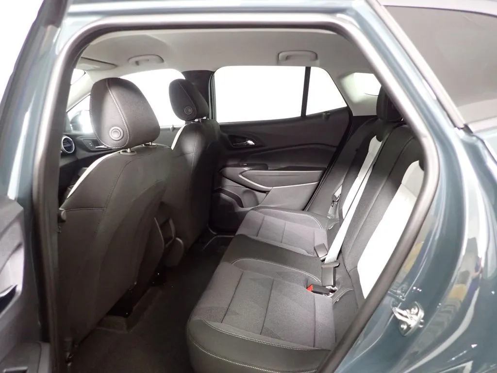 2026 Chevrolet Trax LS - Photo 31