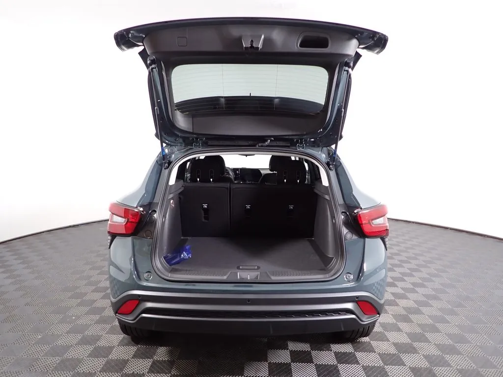 2026 Chevrolet Trax LS - Photo 14