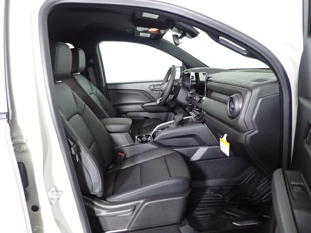 Chevrolet Colorado photo 36