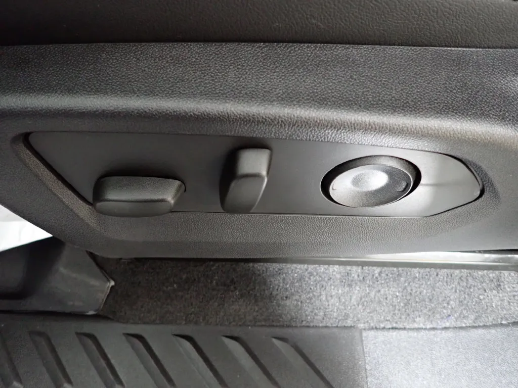 Chevrolet Colorado photo 22