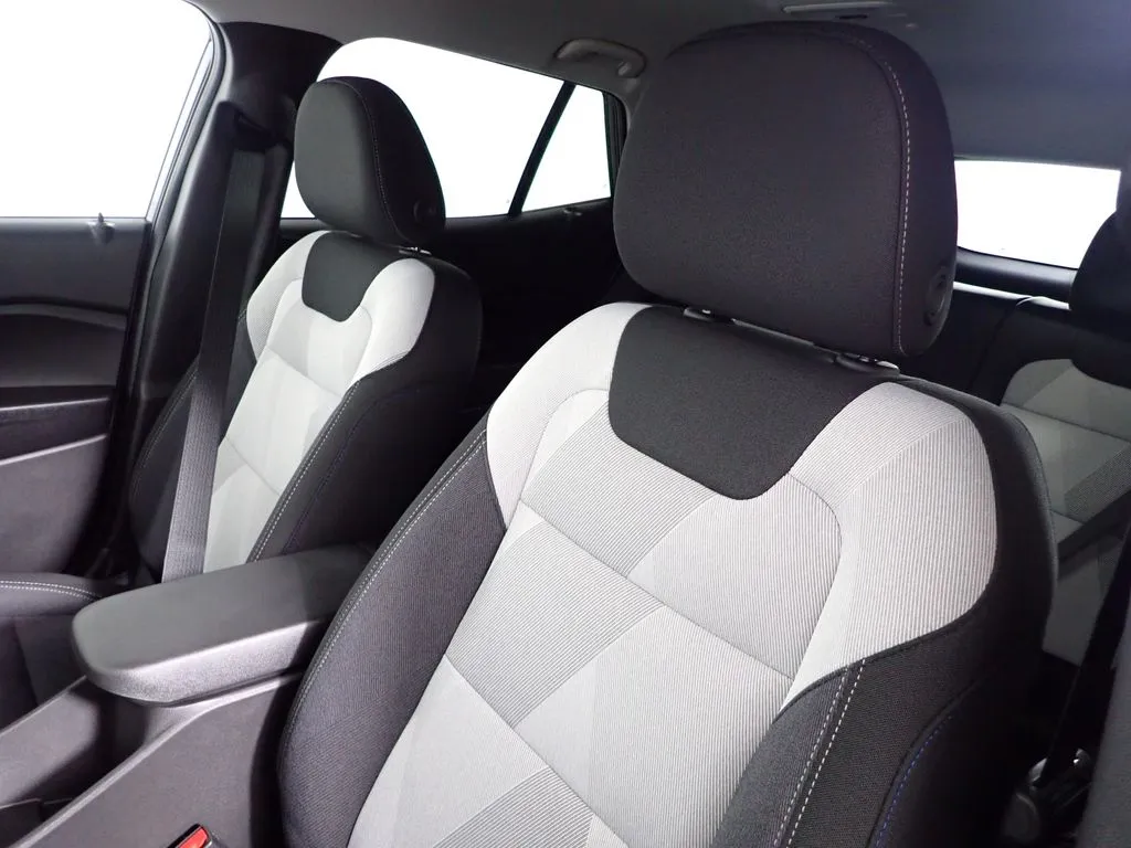 Chevrolet Trax photo 21