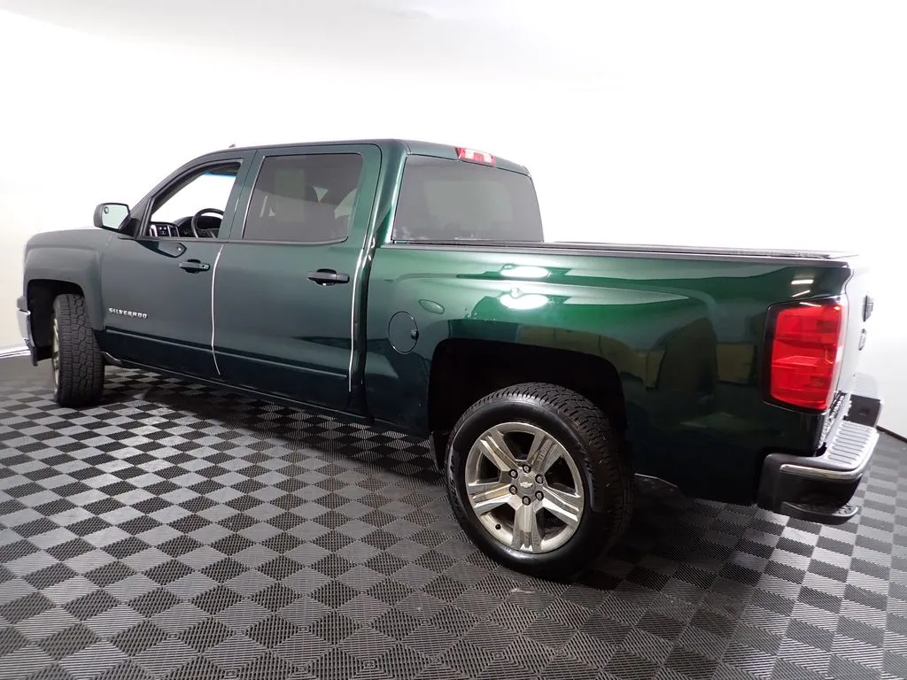 Chevrolet Silverado photo 11