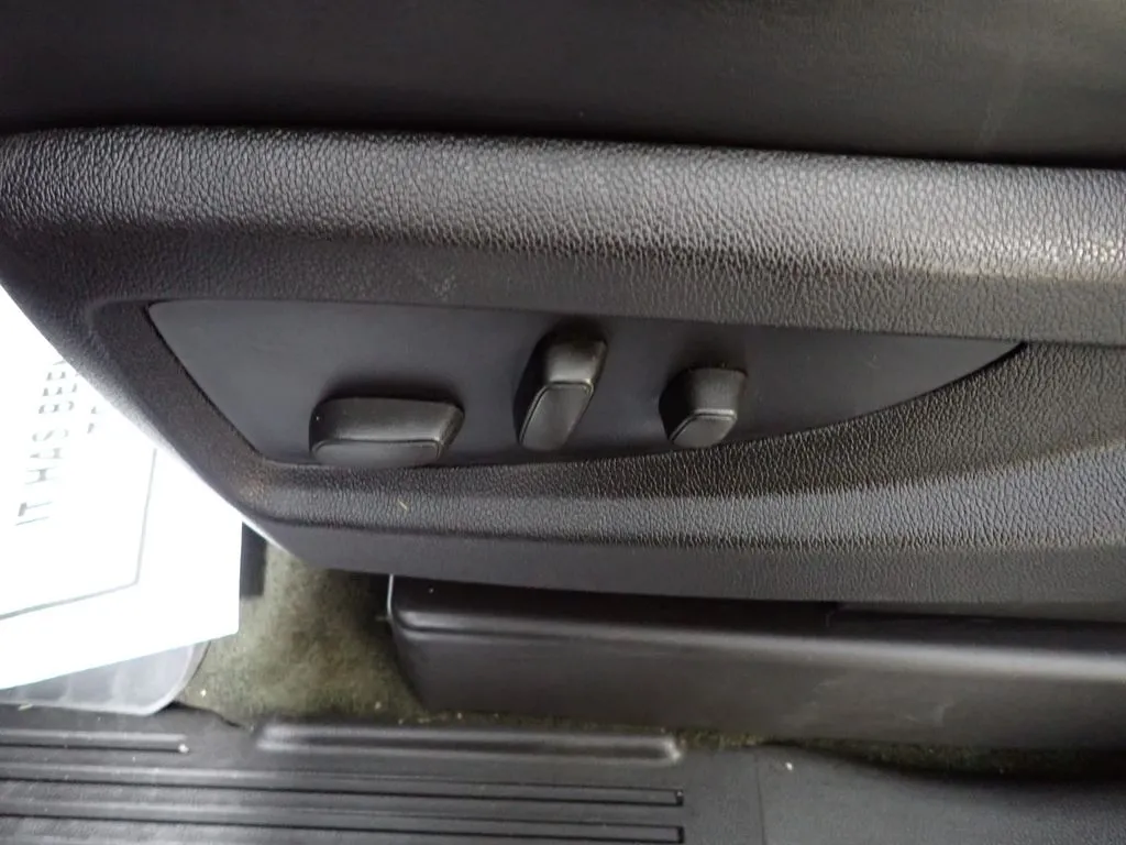 Chevrolet Silverado photo 20
