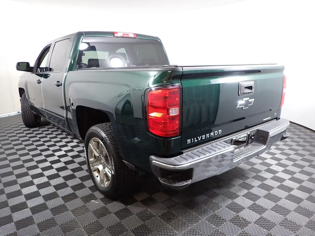 Chevrolet Silverado photo 12