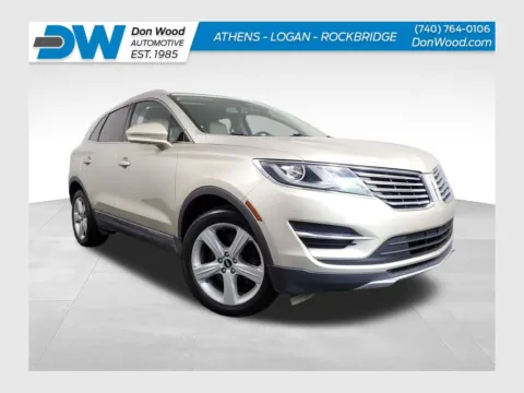 White 2017 Lincoln MKC Premiere for sale in Logan, OH