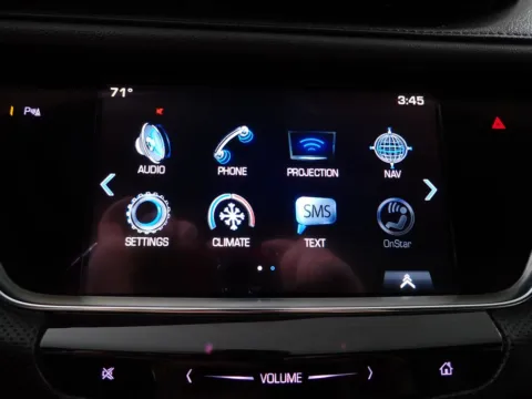 Another view of 2017 Cadillac XT5 Luxury for sale in Logan, OH at Don Wood Chevrolet