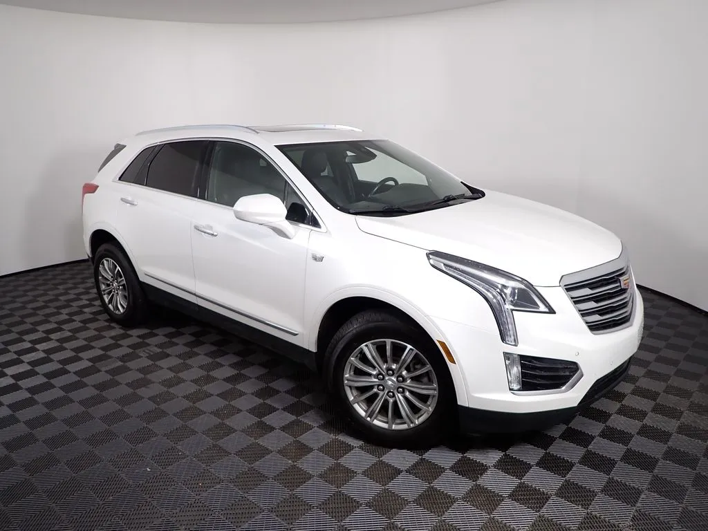 Cadillac XT5 photo 9