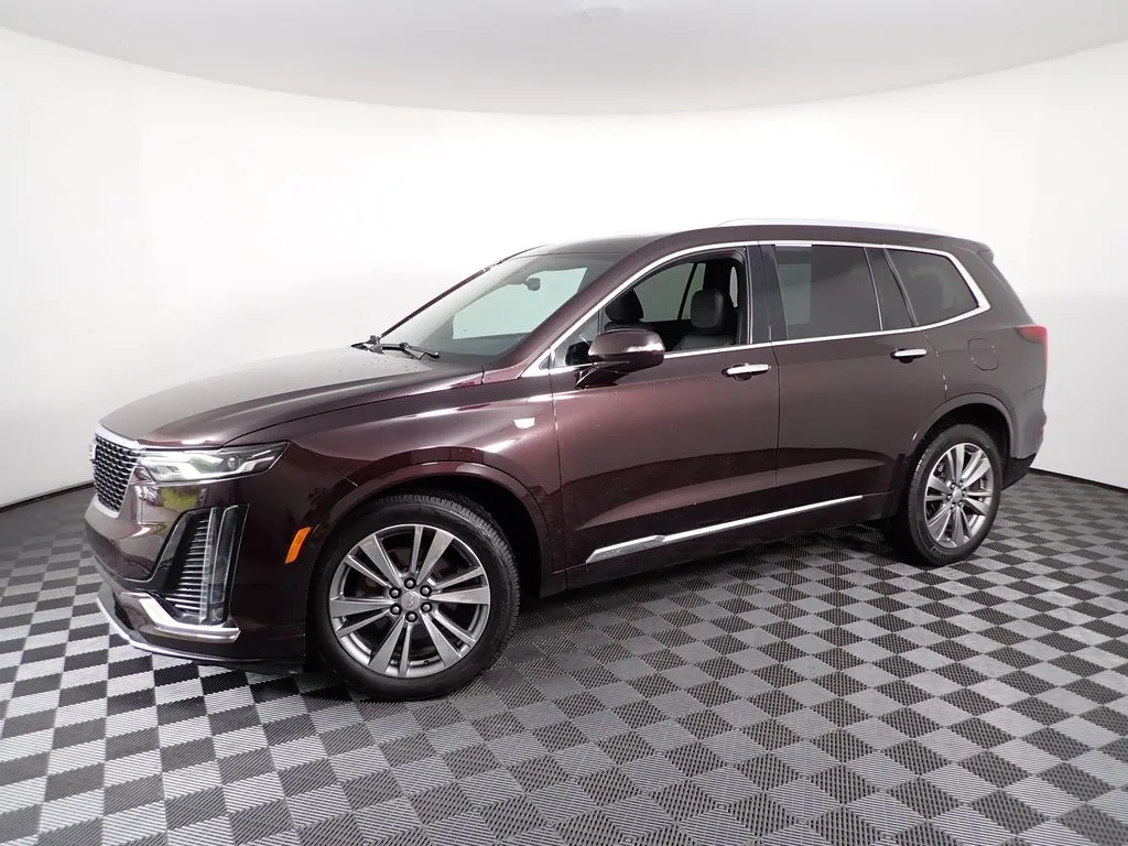 Cadillac XT6 photo 11