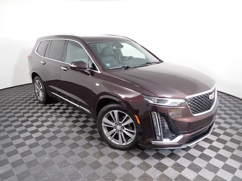 Cadillac XT6 photo 8