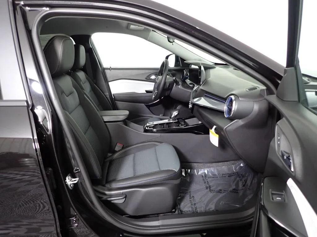 Chevrolet Trax photo 35